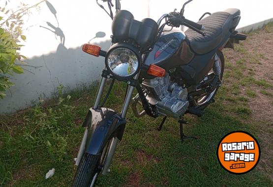 Motos - Corven Hunter 2023 Nafta 1115Km - En Venta