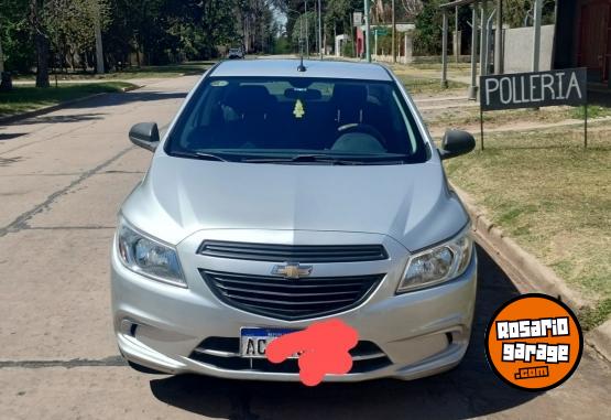 Autos - Chevrolet Prisma joy ls 2017 GNC 175000Km - En Venta