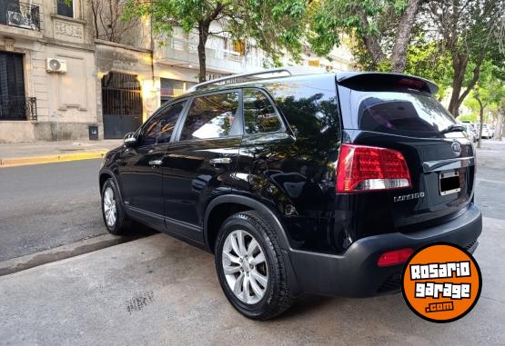 Camionetas - Kia Sorento 2.4 EX Premium 4x 2011 Nafta 215000Km - En Venta