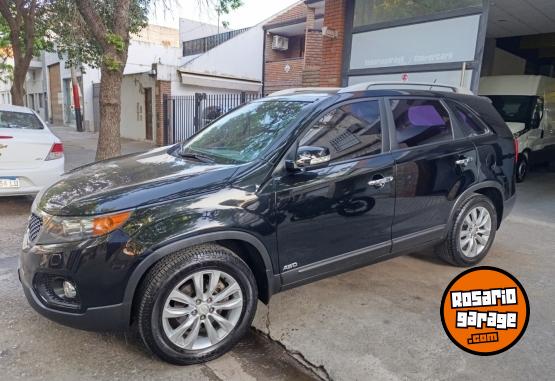 Camionetas - Kia Sorento 2.4 EX Premium 4x 2011 Nafta 215000Km - En Venta