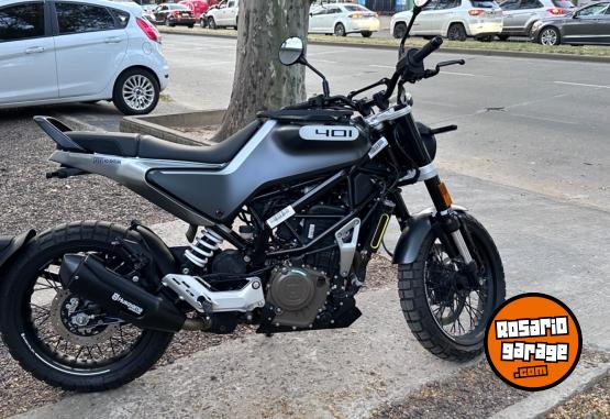 Motos - Husqvarna 401 2021 Nafta 3000Km - En Venta