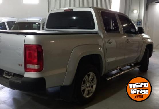 Camionetas - Volkswagen AMAROK 2015 Diesel 101000Km - En Venta