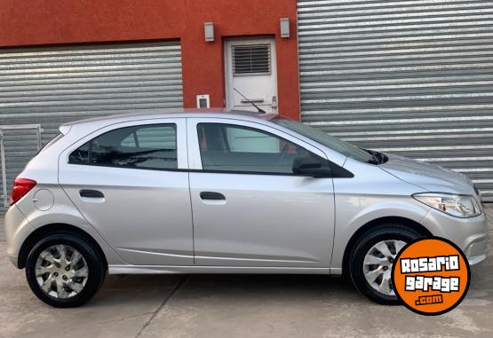 Autos - Chevrolet ONIX LT 2016 Nafta 96000Km - En Venta