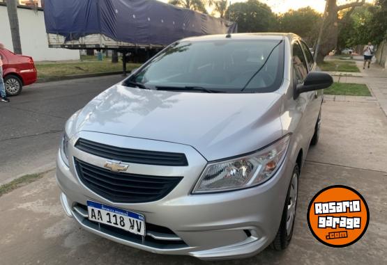 Autos - Chevrolet ONIX LT 2016 Nafta 96000Km - En Venta