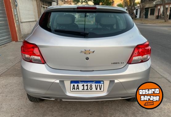 Autos - Chevrolet ONIX LT 2016 Nafta 96000Km - En Venta