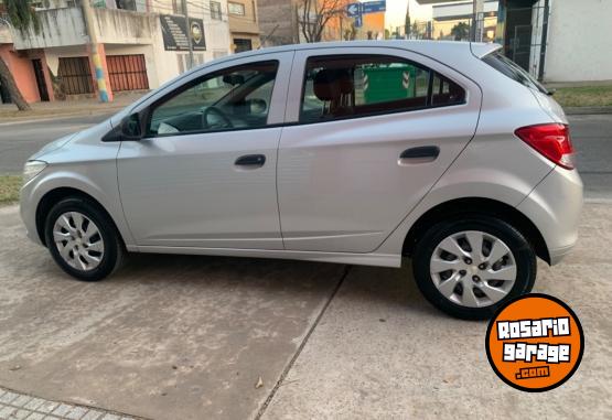 Autos - Chevrolet ONIX LT 2016 Nafta 96000Km - En Venta