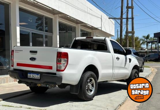 Camionetas - Ford RANGER C/SXL 2.5N XL 4x2 2017 GNC 172000Km - En Venta