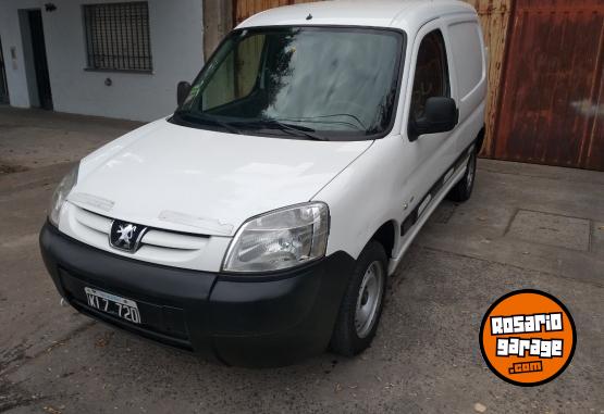 Utilitarios - Peugeot partner 2011 Diesel 151000Km - En Venta