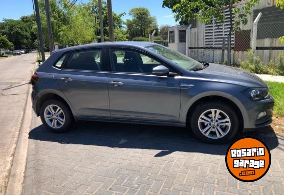 Autos - Volkswagen Polo Comfortline 2018 Nafta 120000Km - En Venta