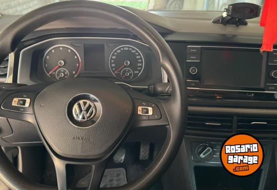 Autos - Volkswagen Polo Comfortline 2018 Nafta 120000Km - En Venta