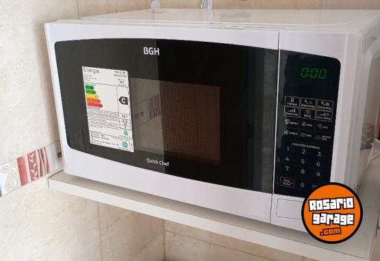 Hogar - Excelente Microondas BGH Quick Chef Digital Como Nuevo - En Venta