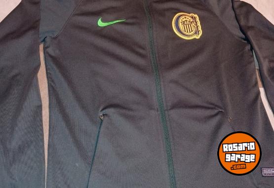 Indumentaria - Campera Nike Original de Rosario Central Talle M Grande Como Nueva. Venta o Canje - En Venta