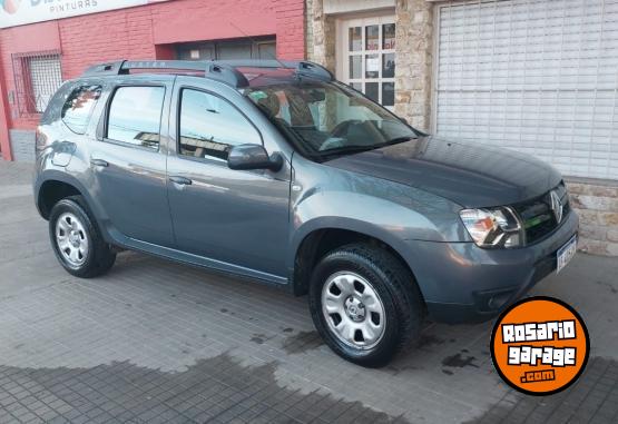 Autos - Renault DUSTER 2017 Nafta 45000Km - En Venta