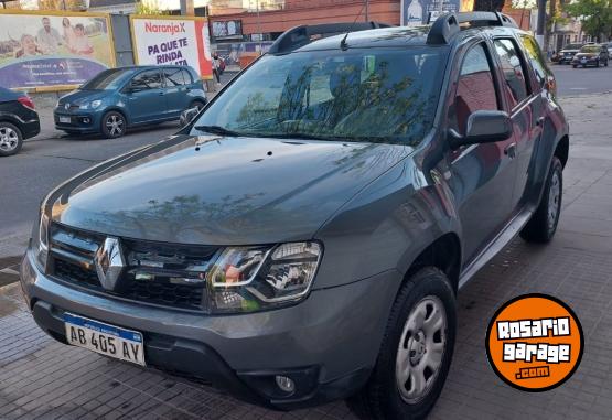 Autos - Renault DUSTER 2017 Nafta 45000Km - En Venta