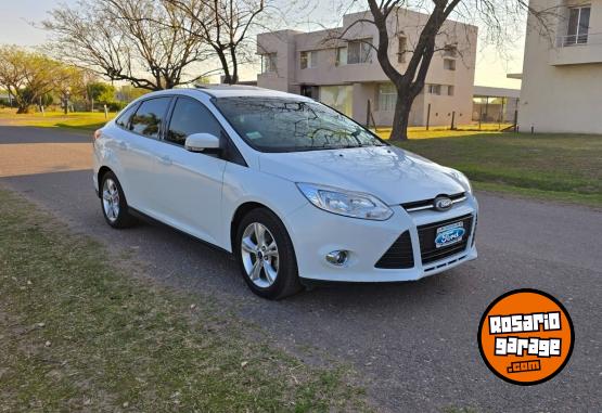 Autos - Ford Focus SE PLUS 2014 Nafta 125000Km - En Venta