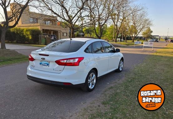 Autos - Ford Focus SE PLUS 2014 Nafta 125000Km - En Venta