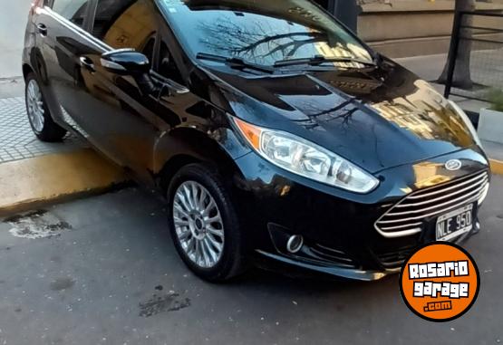 Autos - Ford Fiesta kinetic 2013 Nafta 109000Km - En Venta