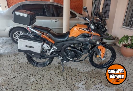 Motos - Corven TOURING 250 2018 Nafta 40000Km - En Venta