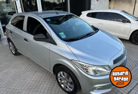 Autos - Chevrolet ONIX LT 1.4 5P 2014 Nafta 140000Km - En Venta