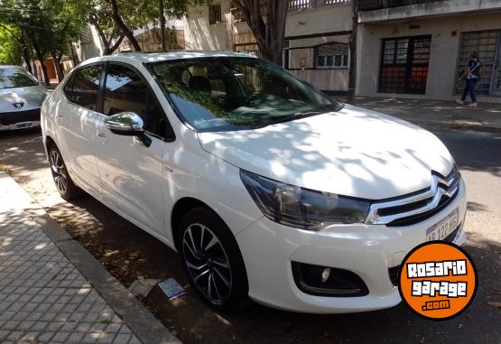 Autos - Citroen C4 lounge Vento Cruze 2017 Nafta 113000Km - En Venta