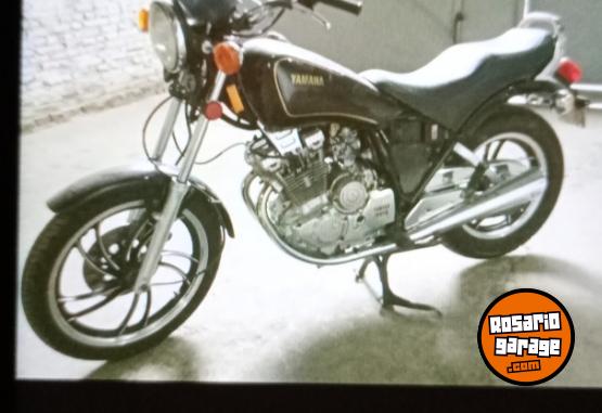 Motos - Yamaha Maxim 400 1983 Nafta 11111Km - En Venta