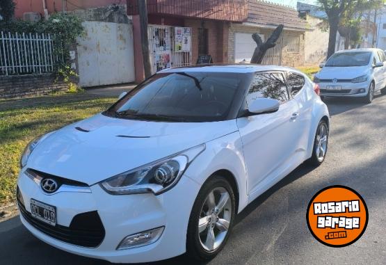 Autos - Hyundai Veloster 2014 Nafta 98000Km - En Venta