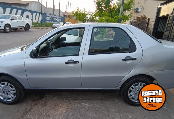 Autos - Fiat Siena 2013 Nafta 150000Km - En Venta