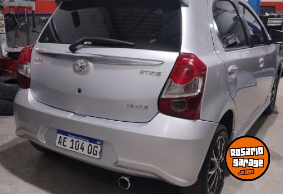 Autos - Toyota Etios xls 2020 Nafta 67000Km - En Venta