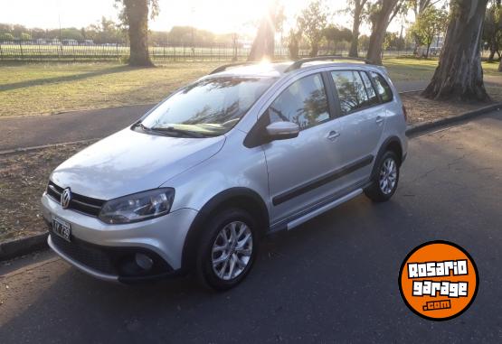 Autos - Volkswagen Suran cross hagline titul 2012 Nafta 100000Km - En Venta