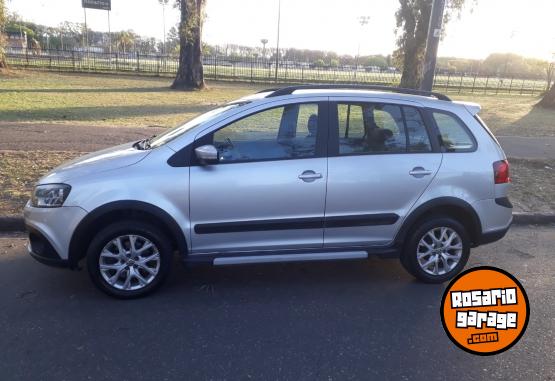 Autos - Volkswagen Suran cross hagline titul 2012 Nafta 100000Km - En Venta