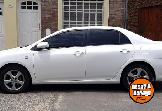 Autos - Toyota Corolla 2013 Nafta 136000Km - En Venta