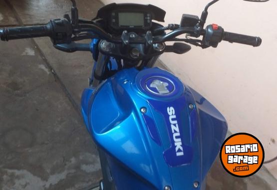 Motos - Suzuki GIXXER 150 2017 Nafta 38000Km - En Venta