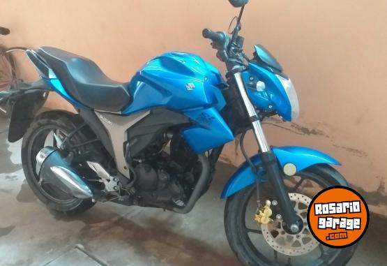 Motos - Suzuki GIXXER 150 2017 Nafta 38000Km - En Venta