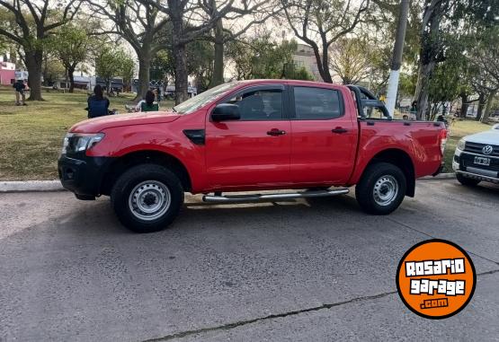 Camionetas - Ford Ranger 2015 Nafta 80000Km - En Venta