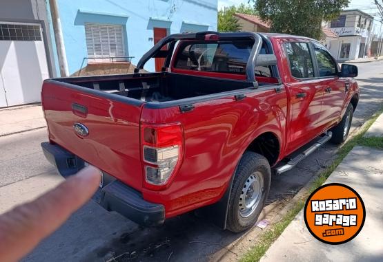 Camionetas - Ford Ranger 2015 Nafta 80000Km - En Venta