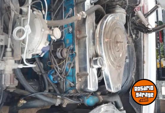 Clsicos - Chevy mod 1971 titular nafta y GNC 4 cubiertas nuevas motor 230 - En Venta