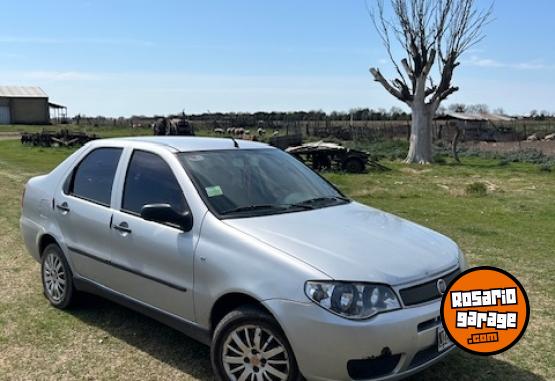 Autos - Fiat Siena 2010 Nafta 255000Km - En Venta