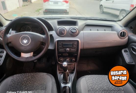 Autos - Renault Duster 2014 GNC 110000Km - En Venta