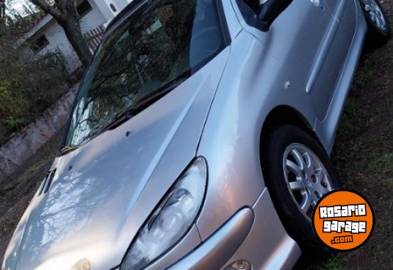 Autos - Peugeot 206 2008 Nafta 200000Km - En Venta