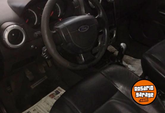 Camionetas - Ford Ecosport 2010 GNC 120000Km - En Venta