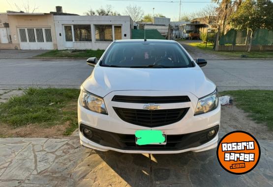 Autos - Chevrolet 2016 2016 Nafta 100000Km - En Venta