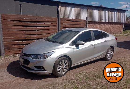 Autos - Chevrolet Cruze 2019 Nafta 98000Km - En Venta