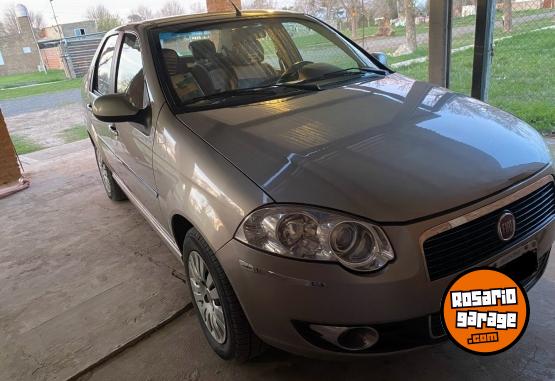 Autos - Fiat Siena Attractive 2012 Nafta 199Km - En Venta