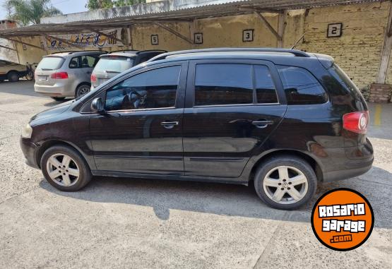 Autos - Volkswagen Suran 2010 Nafta 161000Km - En Venta