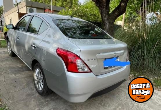 Autos - Nissan VERSA V-DRIVE PLUS AT 2021 Nafta 49000Km - En Venta