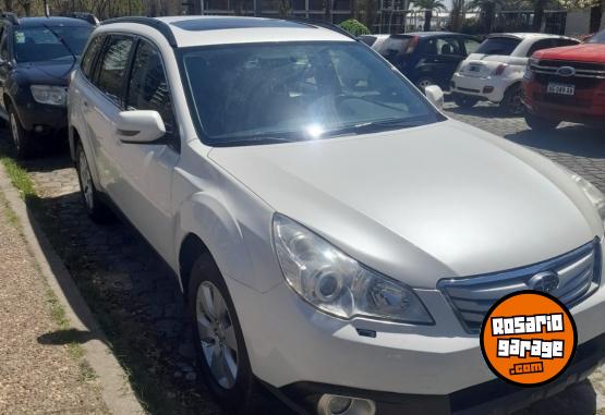 Autos - Subaru OUTBACK LIMITED 4X4 2.5 2011 Nafta 278000Km - En Venta