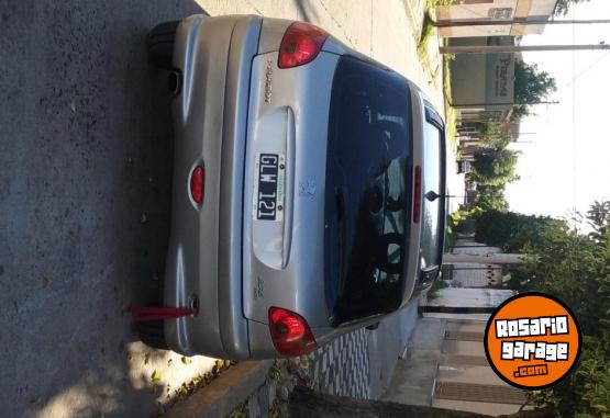 Autos - Peugeot 206 HDI 2.0 PREMIUN CON T 2007 Diesel 151000Km - En Venta