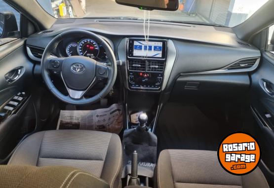 Autos - Toyota Yaris XLS 2022 Nafta 9000Km - En Venta