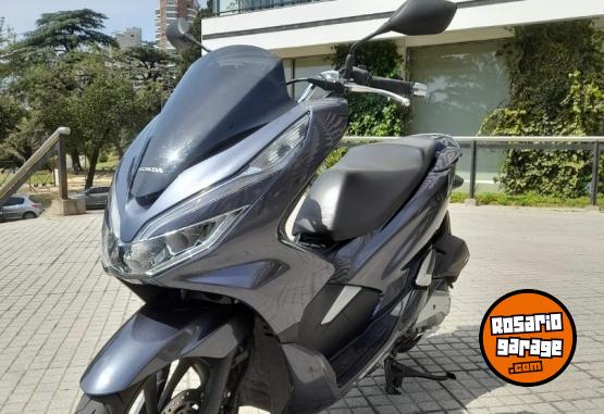 Motos - Honda PCX 2020 Nafta 22000Km - En Venta