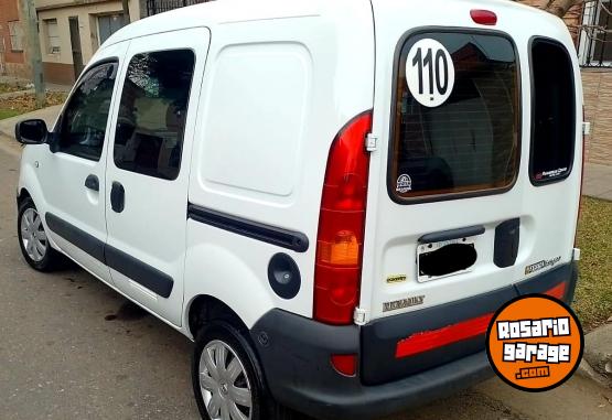 Utilitarios - Renault Kangoo 2011 GNC 273000Km - En Venta